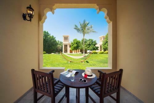 Hotel Hilton Al Hamra Beach & Golf Resort