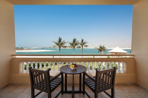 Hotel Hilton Al Hamra Beach & Golf Resort