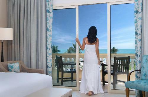 Hotel Hilton Al Hamra Beach & Golf Resort