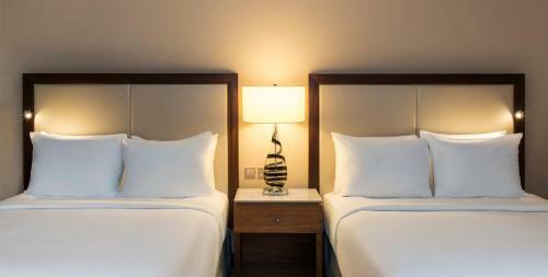 Hotel Hilton Al Hamra Beach & Golf Resort