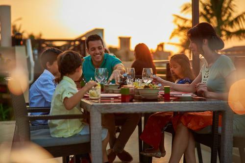 Hotel Hilton Al Hamra Beach & Golf Resort