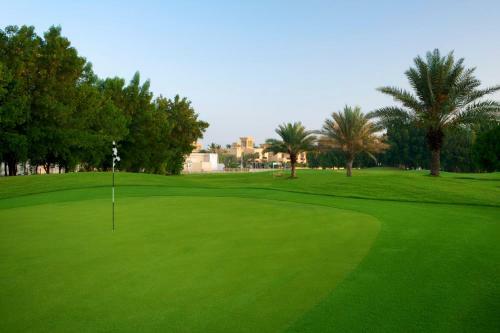 Hotel Hilton Al Hamra Beach & Golf Resort