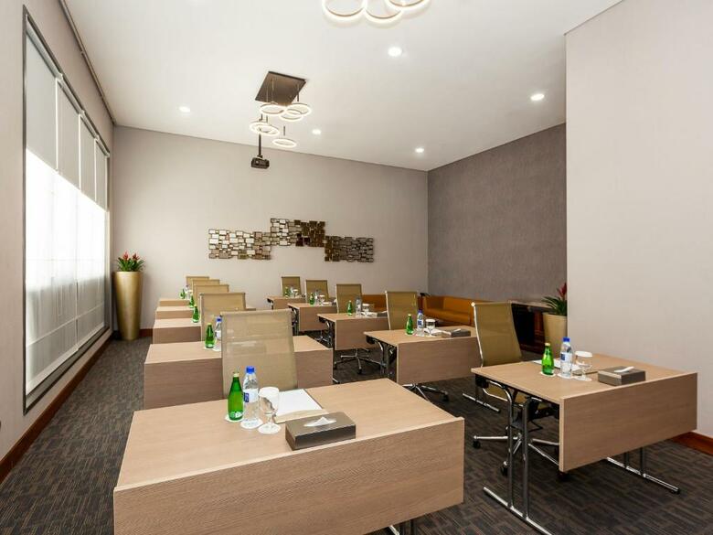 Hotel Flora Al Barsha