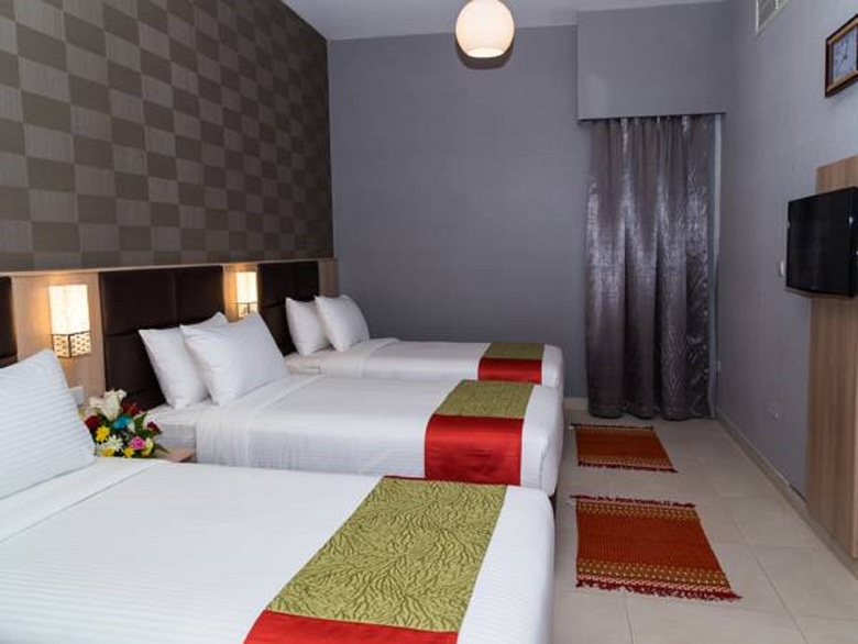 Flora Square Hotel