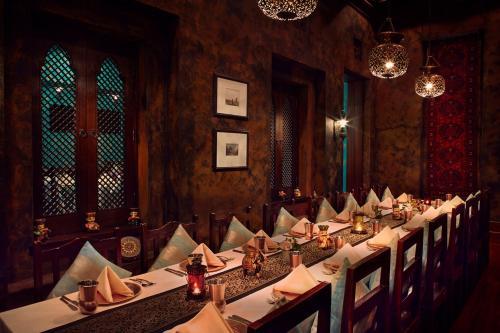 Hotel Bab Al Shams Desert Resort And Spa