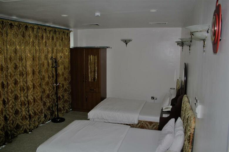Sky Hotel Apartment Dubai