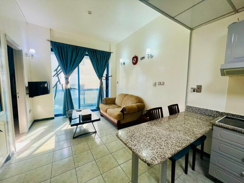 Sky Hotel Apartment Dubai