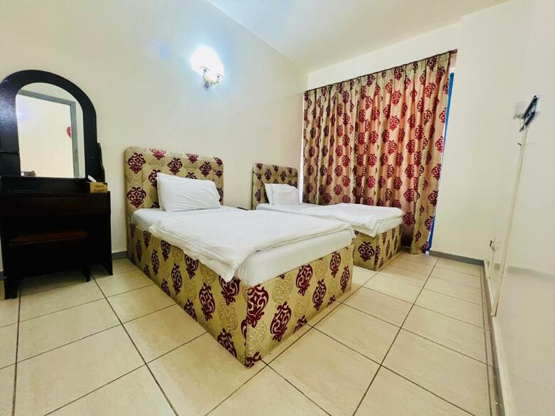 Sky Hotel Apartment Dubai