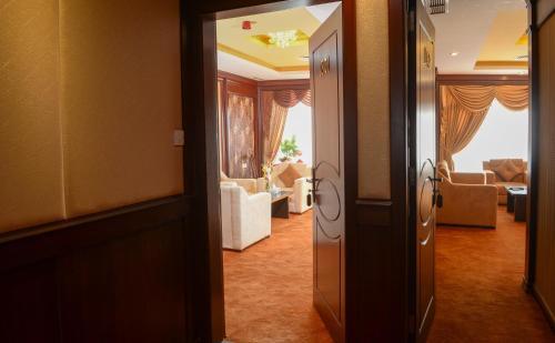 Relax Inn Hotel Apartments