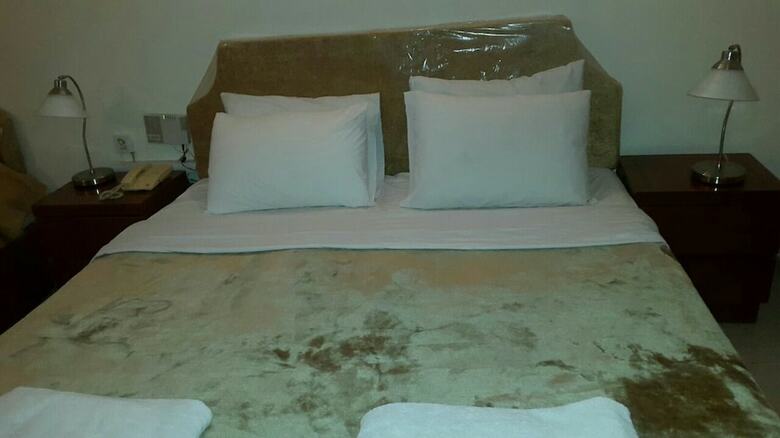 Al Raein Hotel Apartment