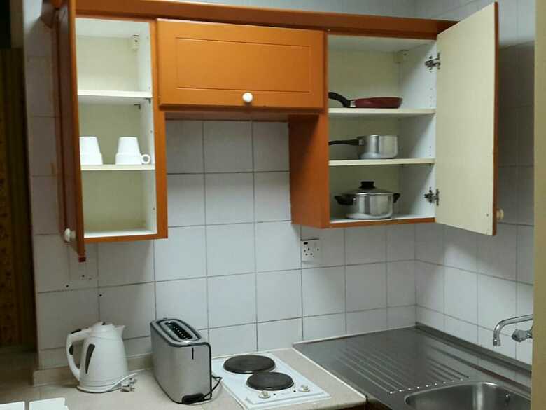 Al Raein Hotel Apartment