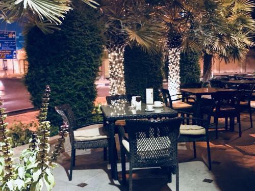 Asherij Hotel
