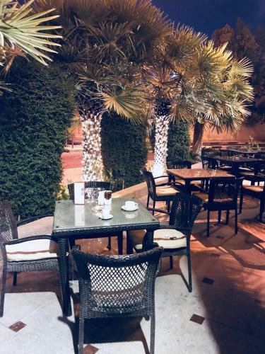 Asherij Hotel