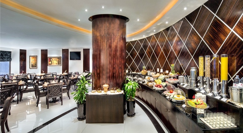 Savoy Suites Hotel Apartment