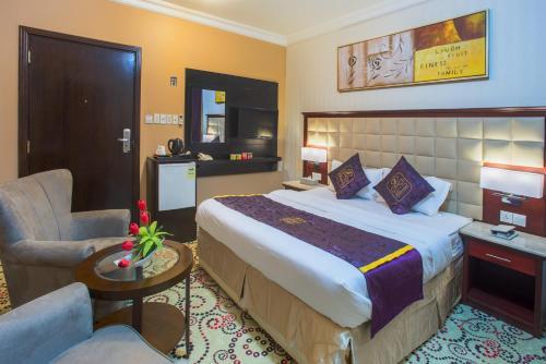 Lavona Hotel Apartments