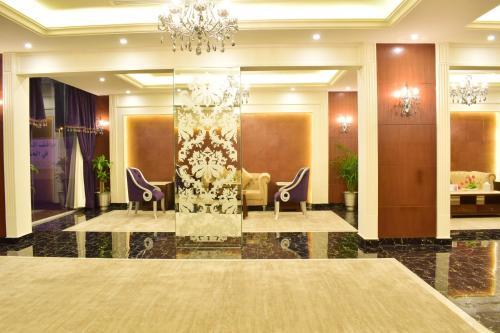 Lavona Hotel Apartments