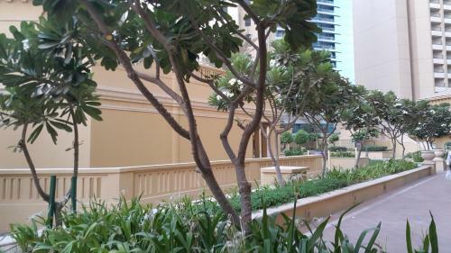 Jumeirah Beach Residence S2 - Four Bedroom Apartment
