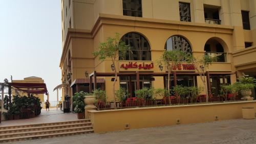 Jumeirah Beach Residence S2 - Four Bedroom Apartment