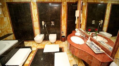 Hotel Al Nokhba Royal Inn