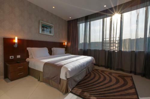Grand Mayral Hotel