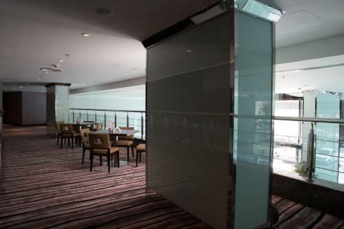 Grand Mayral Hotel