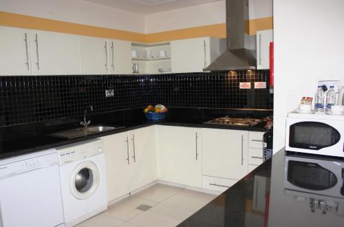 Royal Ascot Hotel Apartment - Kirklees 2