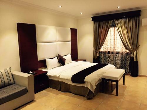 Apartamento Holiday Plus Hotel Suites