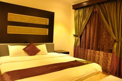 Apartamento Holiday Plus Hotel Suites