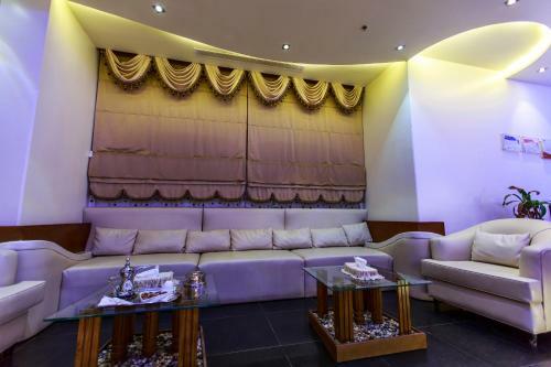 Hotel Manazil Al Dhayf