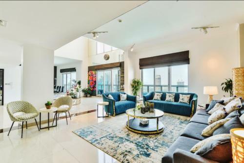 Downtown Al Bahar Apartments