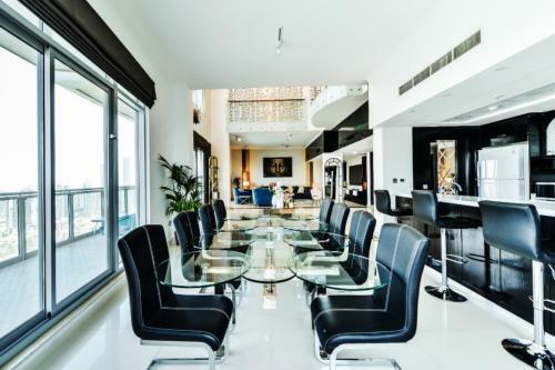 Downtown Al Bahar Apartments