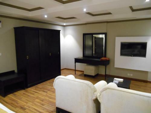 Shamaat Jeddah Aparthotel