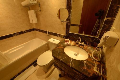 Hotel Retaj Al Bayt Suites