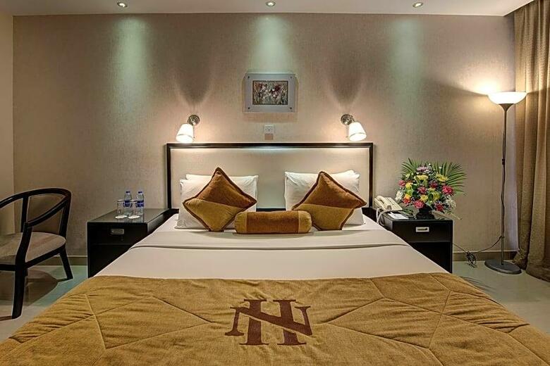 Palm Beach Hotel