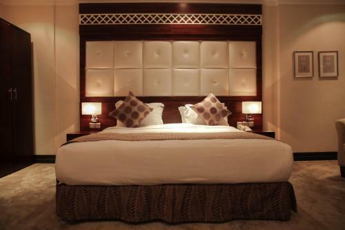 Plaza Business Hotel