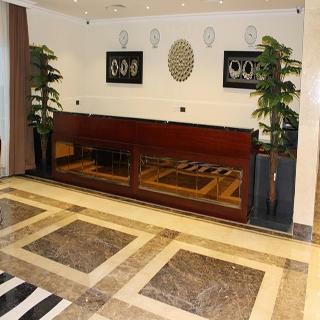 Milestone Hotel Apartment
