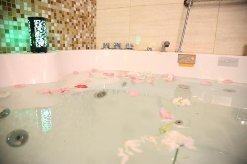 Voyage Hotel