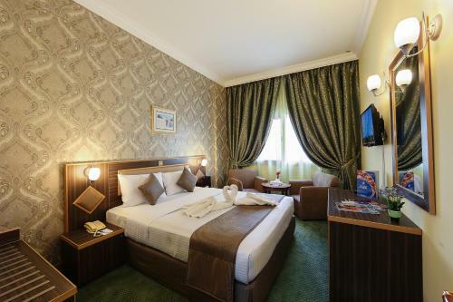 Jonrad Hotel