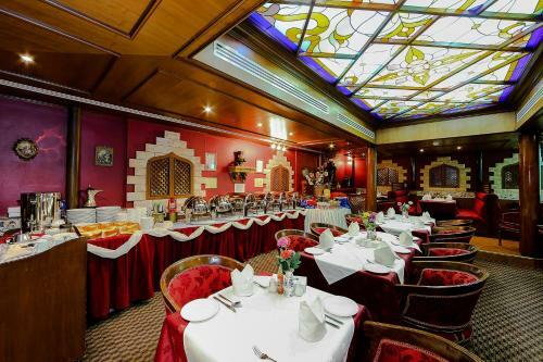 Jonrad Hotel