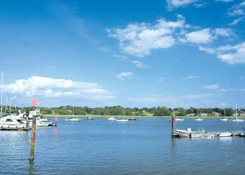 Riverside Holidays