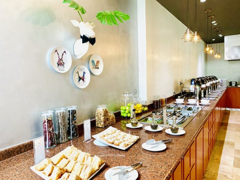 Rivoli Select Hotel