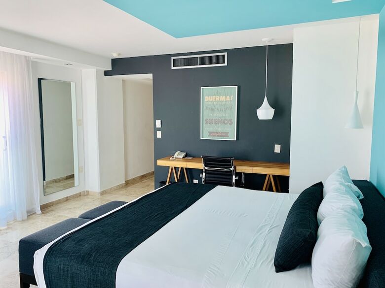 Rivoli Select Hotel