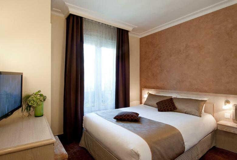 Hotel Champerret Elysees