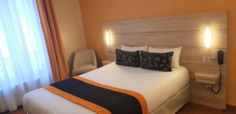 Hotel Champerret Elysees