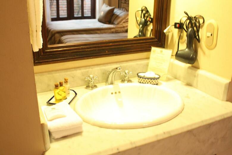 Hotel Los Robles