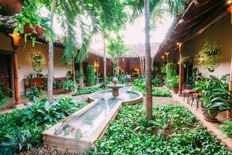 Hotel Los Robles