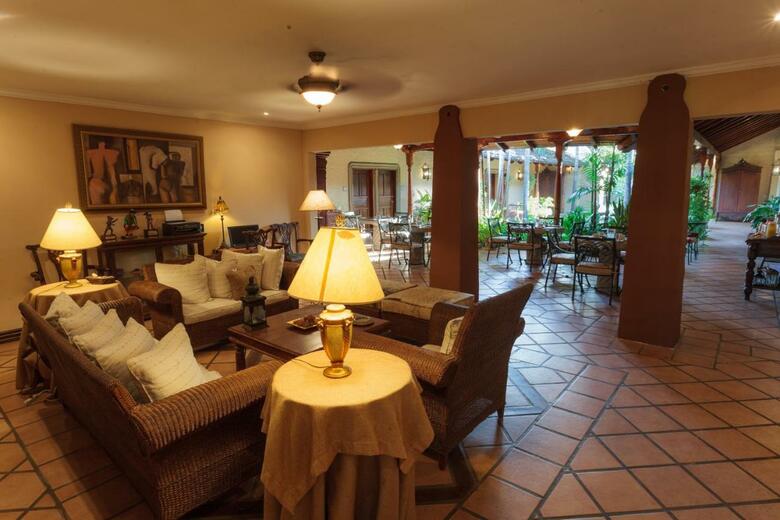 Hotel Los Robles