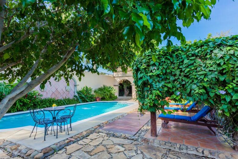 Hotel Los Robles