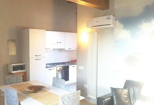 Hostal Arena Holidays Verona