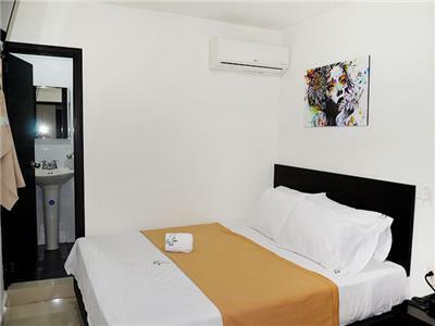 La Pera Hotel